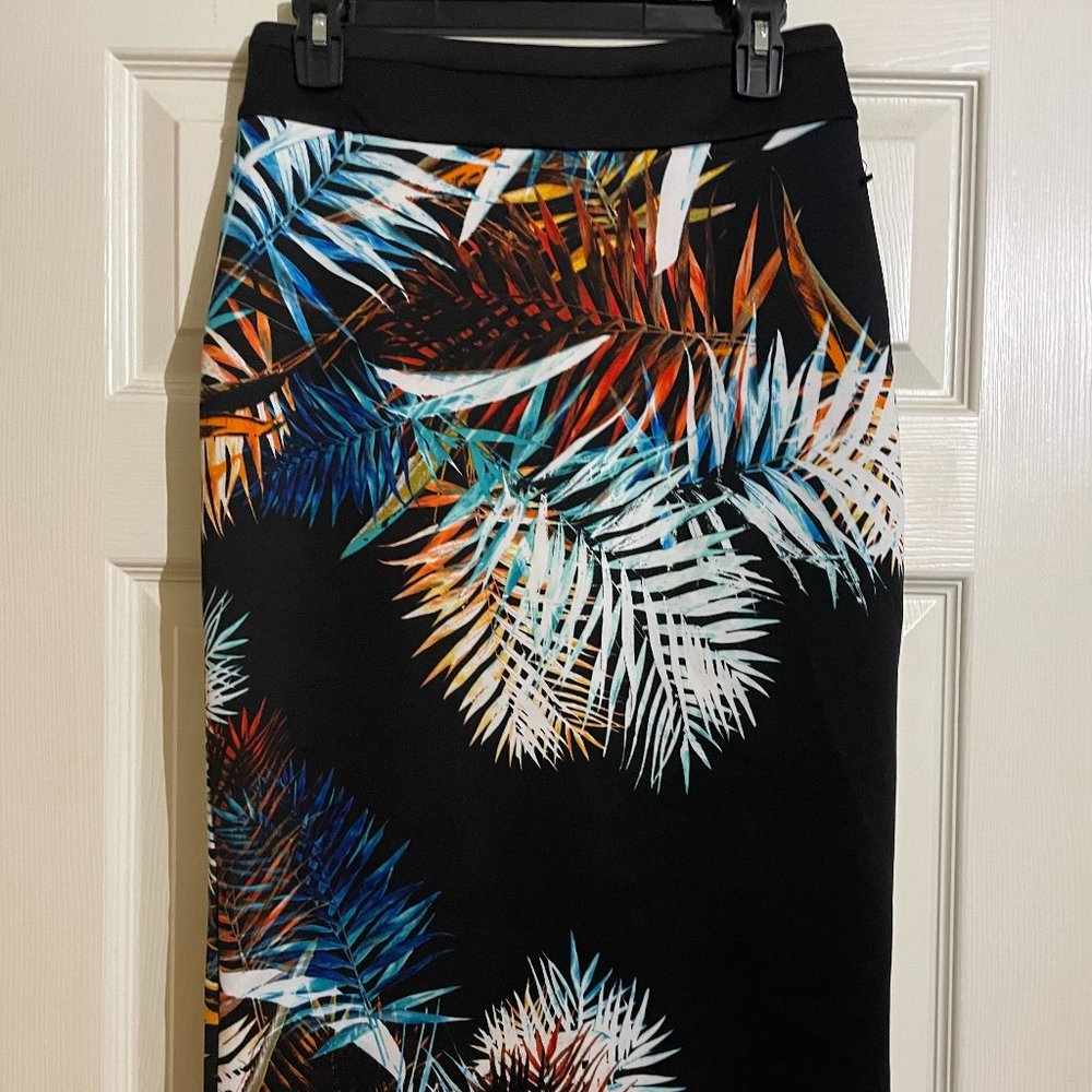 Apt 9 Colorful Palm Leaves Skirt